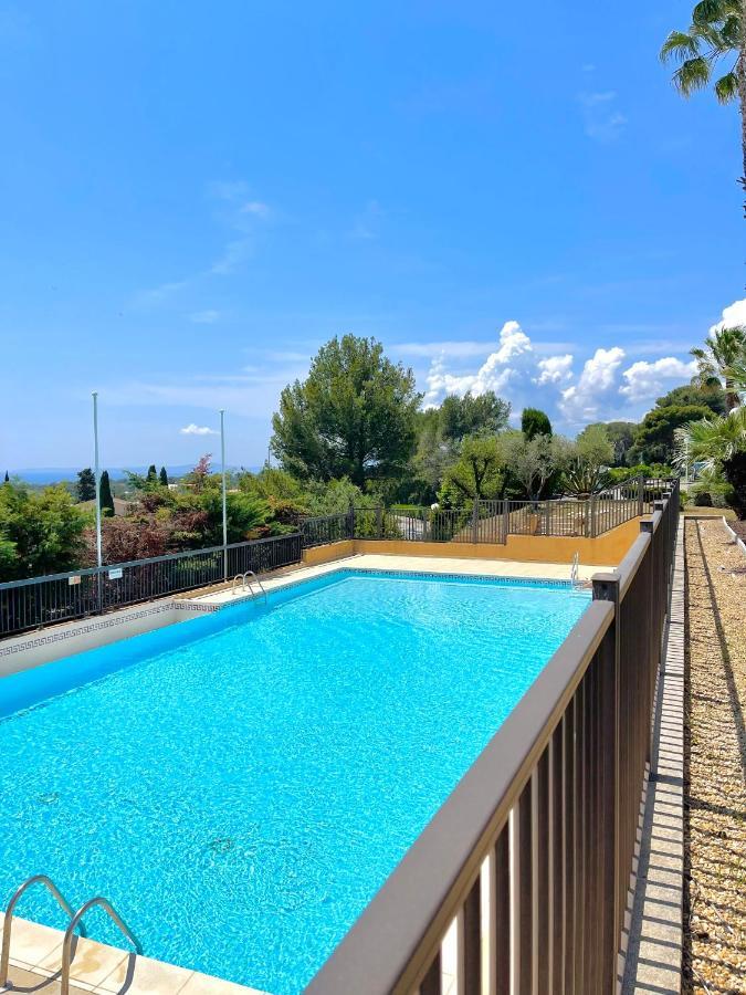 Appartement Vue Exceptionnelle Saint-Raphaël Exterior foto