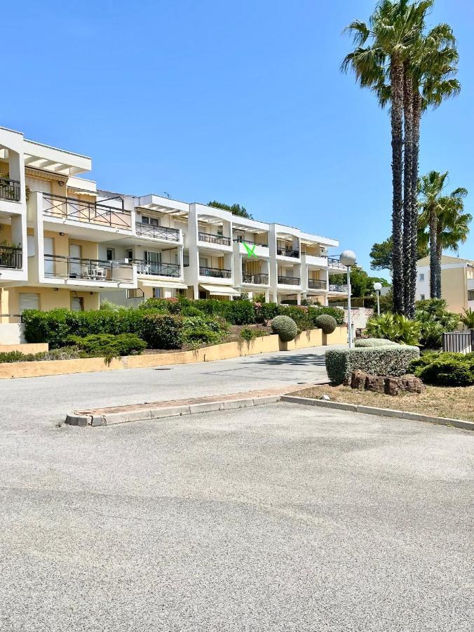 Appartement Vue Exceptionnelle Saint-Raphaël Exterior foto
